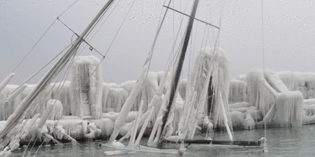 bateau-geneve_Chantier_naval_Hivernage